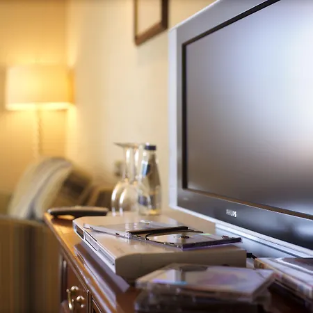 Killarney Plaza Hotel & Spa