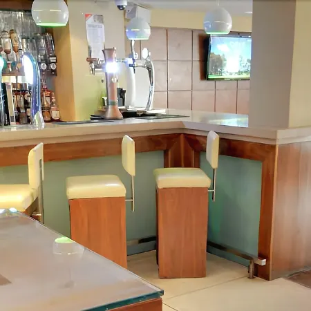 Plaza & Hotel Killarney