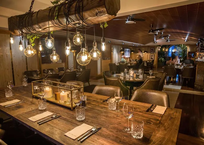 Hotel Plaza & Killarney