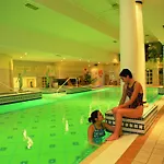 Plaza & 4* Килларни