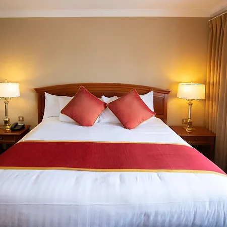 Plaza Hotel&spa 4*