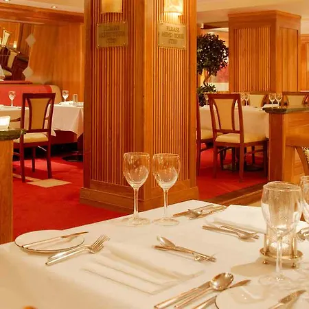 Hotel Plaza Hotel&spa 4*