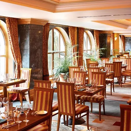 Hotel Plaza Hotel&spa 4*
